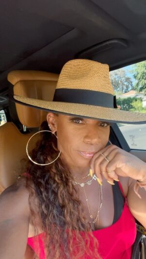A.J. Johnson Instagram - Ooooooweee!!!😳

1 word. Boundaries. 
If you feel like people are not honoring your boundaries… it’s because the boundaries God is asking you to set are for YOU… not for them😳😮.

THIS week… honor yourself and your divine elevation and teach people not by the boundaries you talk about, but by how you LIVE them. If you agree throw a 🚀 in the comments cause it’s time for blast off babyyyyy!! Amen? ❤️AJ AKUA

#soul filled #Sunday
#elevation
#lift
#boundaries 
#blastoff