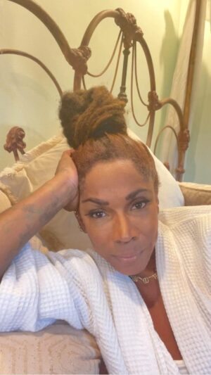 A.J. Johnson Instagram - Had to FINALLY take a rest day y'all!!
Time for all of us to heal- mind body & soul??!!

Speaking of healing???!!!😲
THIS DOWNLOAD!!!!😳

Your healing does not wear a watch... take YOUR time for YOUR healing. 

Healed is not no longer  being effected or triggered by the injury- it is demonstrating behavior that shows you've risen above it. OOOOWEEE!!! Amen? 🖤🤍AJ AKUA

#soul filled #Sunday
#elevation 
#heal 
#healing
#divine 
#restoration