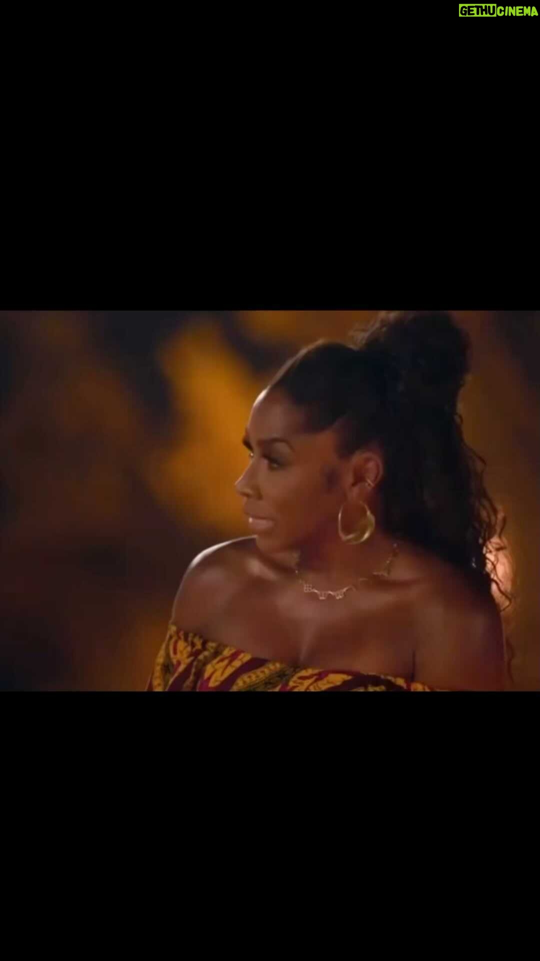 A.J. Johnson Instagram - Hey yβall!!!πππΎππΎ Throwin back on this Thursday to season 1 #VH1CouplesRetreat butβ¦. WEβRE BACKKKKKK!!πππΎ As PRODUCER and HOST Iβm excited for you to experience #VH1CouplesRetreat SEASON 2 PREMIERS MONDAY MAY 16th 9PM on VH1 TUNE IN and letβs heal YOU and YOUR relationship!!!!!π€Έπ½ββοΈππΎπ #VH1MondaysLevelUp #tbt