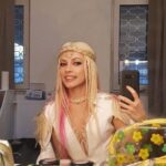 Açelya Topaloğlu Instagram – Betüş’üm ☺️🧚 🪄  #sihirliannem #tb :)🧝‍♀️