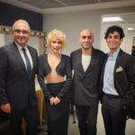 Açelya Topaloğlu Instagram - Altın Kelebek, en iyi komedi dizisi ödülü; Güldür Güldür Show ekibinin. Herkese çok teşekkür ederiz … 🎉🤍