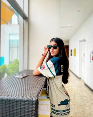 Aadhya Anand Instagram - You give me the kind of feeling people write novels about 🤎
.
.
.
.
Edited by - @omkarnaik__ 
#aadhyaanand #aadhya_anand #fashion #trendyoutfit #bollywood #teenstyle #dreamgirl