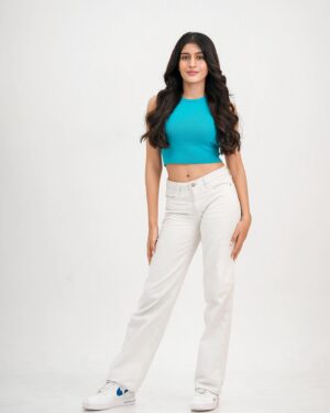 Aadhya Anand Instagram - Find me in a flower field🌻

Edited by - @omkarnaik__ 
#aadhyaanand #aadhya_anand #fashionphotography