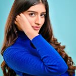 Aadhya Anand Instagram - All I want for Christmas is you❄️⛸️ Photography - @deepak_das_photography Edited by - @omkarnaik__ Makeup - @makeupbysheryl.b Hair - @hairstylistmona16 #aadhyaanand #aadhya_anand #christmas #dysonindia #beauty