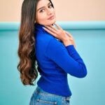 Aadhya Anand Instagram - All I want for Christmas is you❄️⛸️ Photography - @deepak_das_photography Edited by - @omkarnaik__ Makeup - @makeupbysheryl.b Hair - @hairstylistmona16 #aadhyaanand #aadhya_anand #christmas #dysonindia #beauty