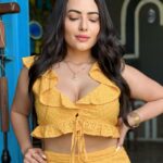 Aanchal Munjal Instagram – He calls me his sunshine .. 🌝💛

Wearing @howwhenwearclothing
Shot at @1522inmumbai