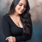 Aanchal Munjal Instagram – Here’s welcoming the month of loveeee .. 👄 #HelloFebruary 🧿🫶🏻🧚🏻‍♀️🥳
For those born on 29th, would be so happy this year 👅
Captured by @nayyarentertainment 🤍
Hair & makeup by @ankitaaa_mua 🤍
Outfit by @apni_dhun_main 🤍
Shot at @studio_imagecompany 🤍