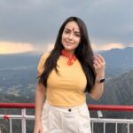 Aanchal Munjal Instagram – A trip I will remember forever .. 🧿🌟💛🫰🏻
Zor se bolo ….. जय माता दी। ❤️