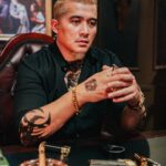 Aaron Aziz Instagram - Tony İfrit dgn Sheriff tengah tunggu korang kat panggung! #sheriff #tonyifrit Dah Tengok?