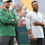 Aaron Rodgers Instagram - Happy 32nd 🎂 to my brother @rcobb18 ♍️ An incredible husband, father, baller, teammate, leader, seeker, mentor, and best friend ❤️ #babycalves #slowblink #
