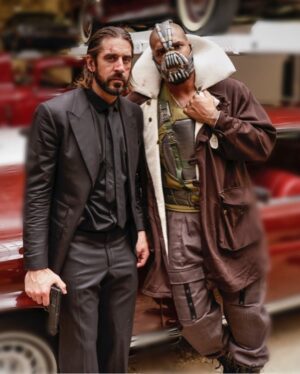 Aaron Rodgers Instagram - I’m thinking I’m back...

Para Bellum. 

#theboogeyman @johnwickmovie #