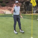 Aaron Rodgers Instagram - O-Line Trip. First round post surgery. Las Vegas. Shadow Creek #17. “Let’s take a photo boys”, moments later…Hole in One!!! 🔥🔥🔥 Thanks to @mcgovenator60 for capturing the moment after!! #golflife #jetslife #2ndCareer1