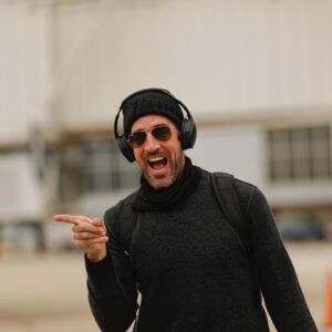 Aaron Rodgers Instagram - My coach is focused. ✌🏼🤙🏼#eyebrows #