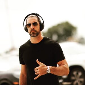Aaron Rodgers Instagram - Game day. 🤙🏼 #johnwick4 #