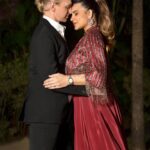 Aashka Goradia Instagram - दो लफ़्ज़ों की है दिल की कहानी ♥️