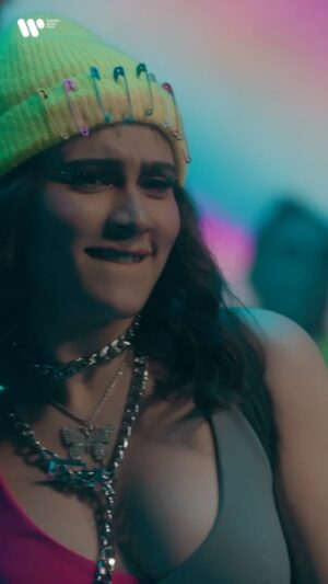 Aastha Gill Instagram - I showed my moves in this one! Now it’s time for you to show me your moves. #Vemaikehna is finally yours! Aag ki tarah failado ise ab 🔥🔥🔥 

#newsongalert #aasthagill #AGOG #warnermusicindia #danceanthem #dancemusic #dancehall