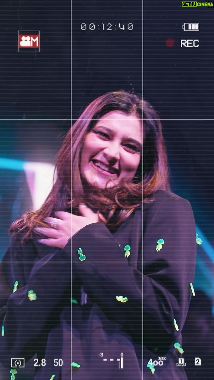 Aastha Gill Instagram - Being able to do what you love is a blessing!!! Just feeling lucky and grateful for getting so much love and positivity from you guys. You give me strength. π₯Ήππ» #vemaikehna #goodvibesonly #aasthagill #AGOG #newmusic #dancehall #giglife