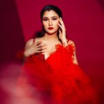 Aastha Gill Instagram – Fierce, Fabulous, and Unstoppable

__
HMA by @cashmakeupartistry 
Photoghaper @rohitsrivastava_ 

👗@stylenmua @rudrakshdwivedi 
__

#aasthagill #agog #artist #singersongwriter