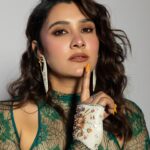 Aastha Gill Instagram - 🤔💚 Styling - @stylenmua Outfit - @rheapillairastogi Jwellery- @outhouse Hair - @hairstylist_jennny Makeup- @cashmakeupartistry 📸- @dinesh_ahuja