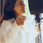 Aastha Gill Instagram - Origin of Kyun 🥰 🎥 @mihir_670 #agog #aasthagill #kyun #new #music #outnow #artist