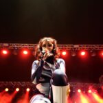 Aastha Gill Instagram – Hi Stage! Imma see you soon 

#throwback #AGOG #Aasthagill #whatsnext

📸 @dinematics 
@cosanostralive
@realmeindia 
@iim_sirmaur