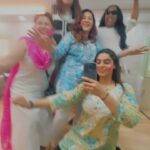 Aastha Gill Instagram - Holi ab toh Holi’24 #HoliInBay