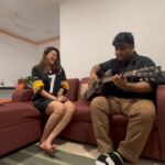 Aastha Gill Instagram – When Like a Snake meets Naagin with @thatfingerstyleguitarist 

🎥 @sharviyadav 

@badboyshah @raftaarmusic @ihitenmusic