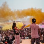 Aastha Gill Instagram - A LIFETIME MEMORY!!! Thank you so much much Mumbai for all the love! 🥹🥹🥹😍😍😍 #happyholi #aasthagill #agog #aasthagilllive #holiinmumbai #coloursplash
