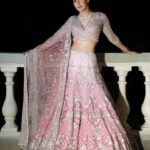Aastha Gill Instagram – 💗💓💗💓

HMU @cashmakeupartistry 
Styling by @ganeshvyas
Designer @suneetvarmaofficial 
Jewellery @suhana_art_and_jewels