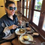 Aastha Gill Instagram - Story of my carbs and curves 🤪