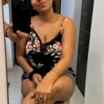 Aayushi Jaiswal Instagram - 1 Million ka ek Chota Sa Vlogg Pura Vlogg dekhna hai toh channel ko follow jaroor karna 🥰