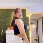 Aayushi Jaiswal Instagram - I know mere steps totally alag hai Bt ye apan ka step hai 😃#comments #newpost #insta #instagram #instadaily #instagood #instadaily #instafashion #instalike #instamood #instalove #instareels #instagramreels #reels #reelsindia #viral #viralvideos #reelstrending #trendingreels #trendingnow #followformore