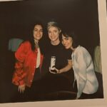 Abbi Jacobson Instagram - 🙋🏻‍♀️