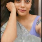 Abhirami Venkatachalam Instagram - கண்ணாமுச்சி🌸 #abhiramivenkatachalam #kannamma #av