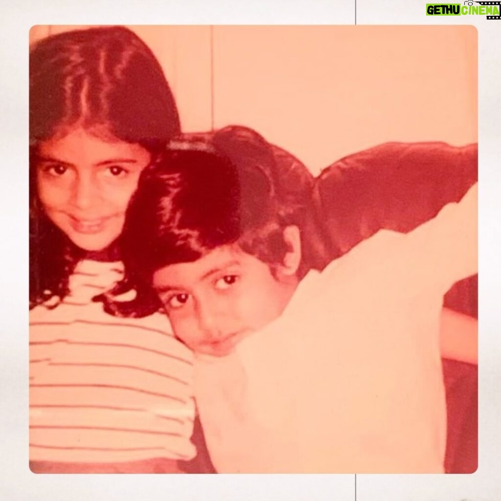 Abhishek Bachchan Instagram - Happy Birthday, Shwetdi! I might not say it or show it, but you mean the world to me. Love you. 🤗