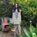 Abigail Spencer Instagram – Not plaid at it. @etro 
Welcome Marco! xx 💋 

📷 @claytonhawkins