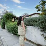 Abigail Spencer Instagram – Not plaid at it. @etro 
Welcome Marco! xx 💋 

📷 @claytonhawkins