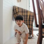 Acha Sinaga Instagram - Slide terakhir pas dibriefing “Luke kita muka galak yaa” 😂 Lucas & Kenan in Gingersnaps Boys Collection 🤍🤎 #GingersnapsIndo #DressUpInGingersnaps #GingersnapsFamily @gingersnapsindo