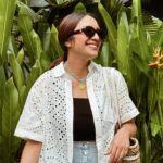 Acha Sinaga Instagram – Perjalanan singkat tapi super produktif, senengggg banget 🥰 
.
 #SentosaIsland
#DiscoverSentosa
#SentosaSensoryscape
#LetYourSensesWander
#DiscoveryNeverEnds