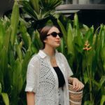 Acha Sinaga Instagram – Some of my fave captures from Singapore trip in @sentosa_island 🏝️👒🐿️