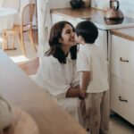 Acha Sinaga Instagram - Slide terakhir pas dibriefing “Luke kita muka galak yaa” 😂 Lucas & Kenan in Gingersnaps Boys Collection 🤍🤎 #GingersnapsIndo #DressUpInGingersnaps #GingersnapsFamily @gingersnapsindo