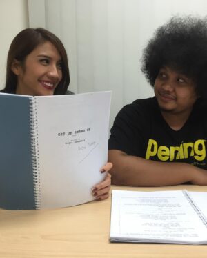 Acha Sinaga Instagram - Babe. Dibalik kebanyolan dan kelucuannya, kita semua bisa merasakan hatinya yang hangat dan selalu peduli sama orang lain. Nggak pernah hitung-hitungan, selalu royal berbagi. Selamat jalan Babe…. Kiranya Allah kuatkan dan hiburkan @fatiyw dan keluarga yg ditinggal 🥀