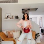 Acha Sinaga Instagram – Valentine’s outfit ideas 💕 yang mana style “kamu banget”?