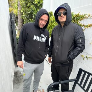 Aczino Instagram - Grabando en Los Ángeles 🔥 Muy contento con el resultado de todo este trabajo y aún falta mucho material por estrenar 🤟🏽 atentos!