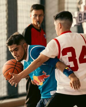 Aczino Instagram - 🏀🏀🏀🏀🏀