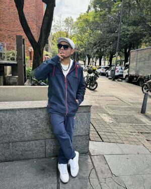 Aczino Instagram - Fresco por Bogotá 🇨🇴