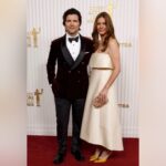 Adam Scott Instagram - SAG Awards=Fun Styling @ilariaurbinati Hair @darbiewieczorek MU @ellefavmakeup