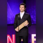 Adam Scott Instagram – Was honored to present Teresa Gray with the @CNNHeroes Award on Sunday night—Teresa founded @MobileMedicsInternational: Volunteers bringing medical care to 5 continents and helping over 30,000 people—and still going strong. Please check them out and lend your support if you can.