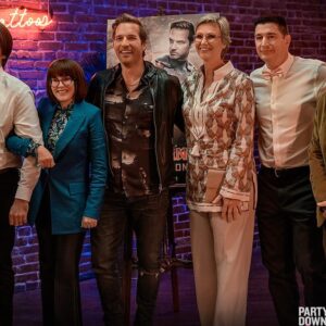 Adam Scott Instagram - Party Down Season 3 
Feb 24 Starz
🎀