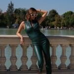 Adara Molinero Instagram - Tantas cosas al otro lado del miedo… Look: @marciano